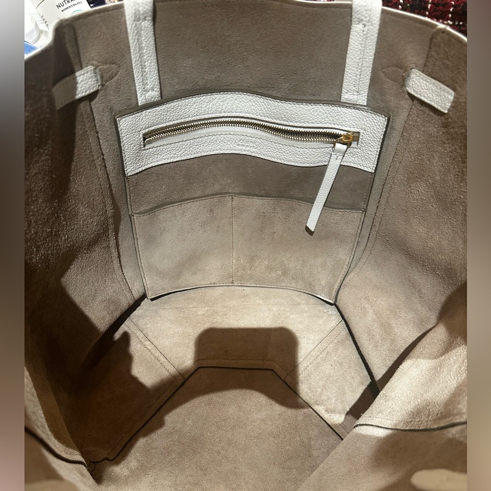 Celine Leather Cabas Phantom w/Belt Medium White - Picture 15 of 16